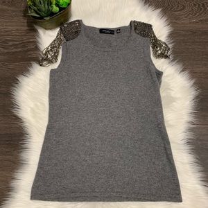 SAKS cashmere shoulder beadingrey sweater tanktop
